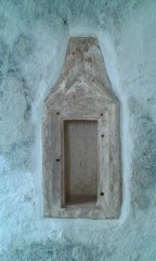 pod omítkou objevené raně gotické sanctuarium