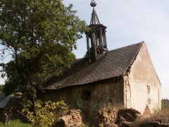 kostel před zřícením střechy