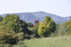 celkový pohled s kostelem zezadu