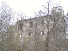 pohled zleva