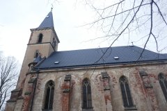 pohled zprava