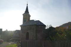 pohled zezadu zprava