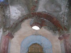 klenba držící věž