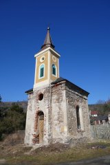 pohled zepředu zprava