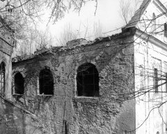 zdevastovaný kostel