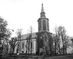 starší foto kostela