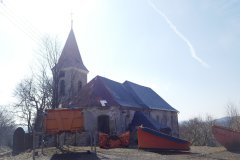 pohled zezadu zleva