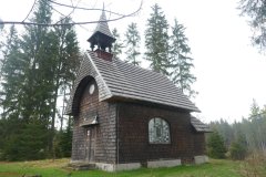pohled zepředu zprava