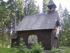 pohled zleva