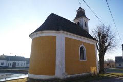 pohled zezadu zleva