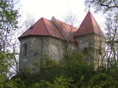 pohled zezadu zleva