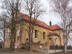 pohled zepředu zprava