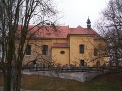 pohled zprava