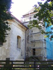 pohled zezadu zleva