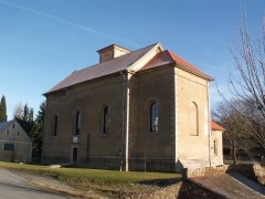 pohled zezadu zprava