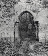 starší foto kostela - interiér