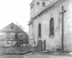starší foto kostela