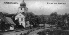 dobová pohlednice vsi s kostelem - výřez