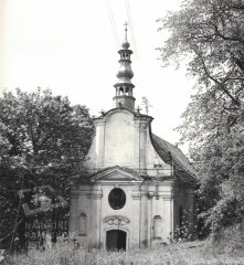 starší foto kostela