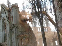 demolice kostela
