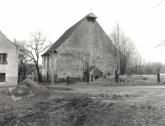 starší foto kostela - průčelí
