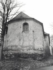 starší foto kostela - presbytář