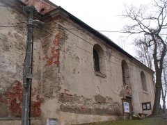 pohled na levou stěnu zezadu