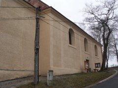 pohled zezadu zleva