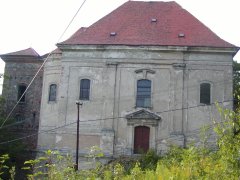 pohled zleva