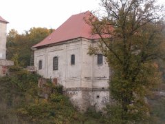 pohled zezadu zprava
