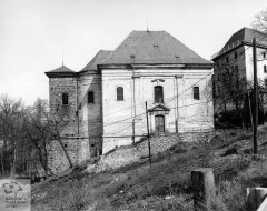 starší foto kostela