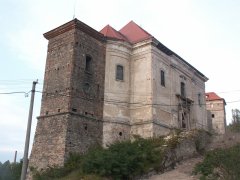 pohled zezadu zleva