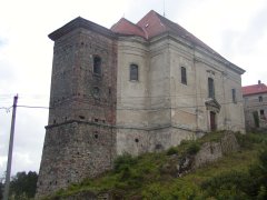 pohled zezadu zleva