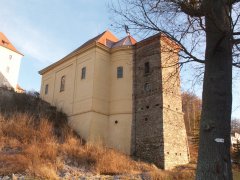 pohled zezadu zprava