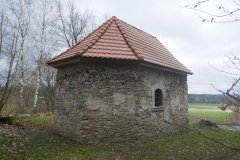 pohled zezadu zleva