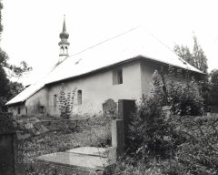 starší foto kostela - pohled zepředu zleva