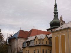 pohled zezadu zleva