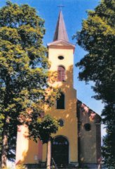 průčelí kostela