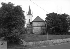 starší foto kostela