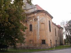 pohled zepředu zprava