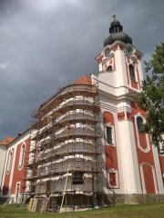 pohled zepředu zleva