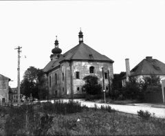 starší foto kostela