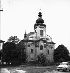 starší foto kostela