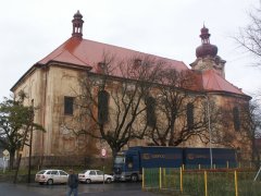 pohled zezadu zleva