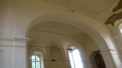 pohled do interiéru - vítězný oblouk