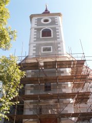 průčelí kostela