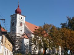 pohled zepředu zprava