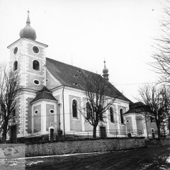 starší foto kostela