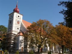 pohled zepředu zprava