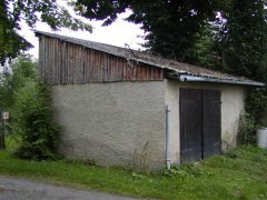 pohled zepředu zprava